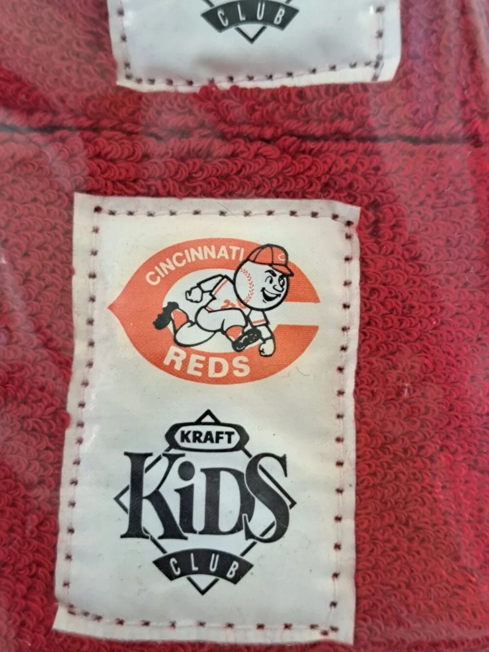 Vintage Cincinnati Reds Kraft Kids Club Red Wristbands - Collectible - Picture 2 of 6